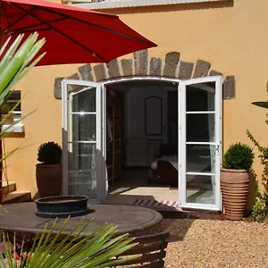 https://la-javanaise.fr-provencehotel.com